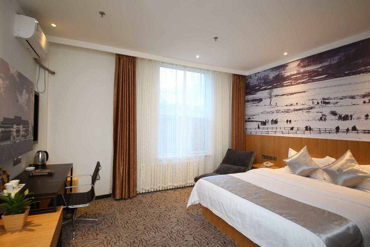 Chonpines Hotel Changchun Buitenkant foto
