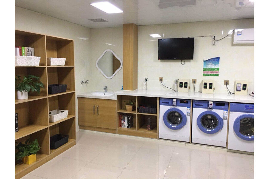Chonpines Hotel Changchun Buitenkant foto