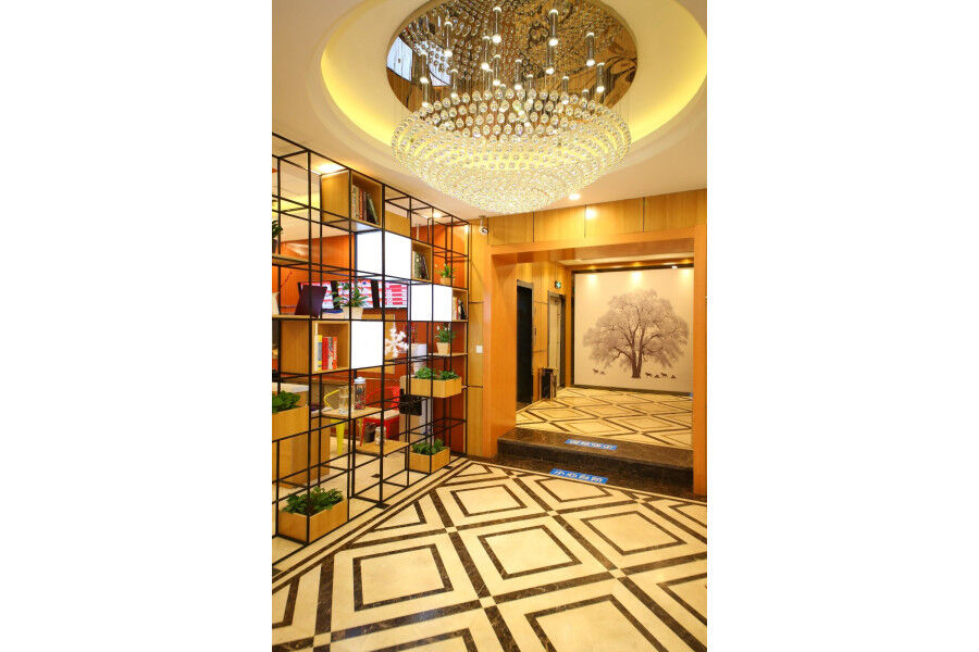 Chonpines Hotel Changchun Buitenkant foto