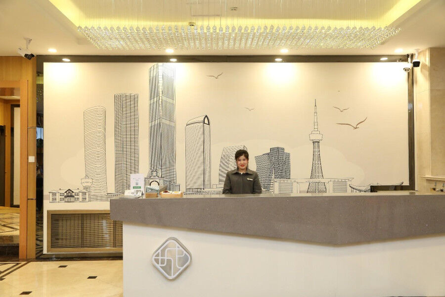 Chonpines Hotel Changchun Buitenkant foto